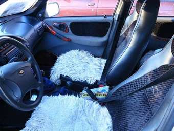2004 Chevrolet Niva Pics
