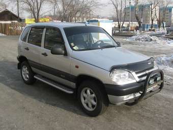2004 Chevrolet Niva Pictures