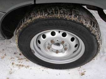 2004 Chevrolet Niva Pics