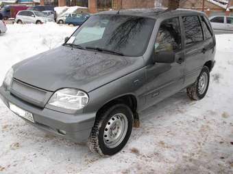 2004 Chevrolet Niva Photos