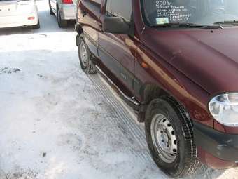 2004 Chevrolet Niva Pics