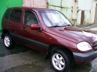 2004 Chevrolet Niva Photos