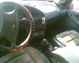 2004 Chevrolet Niva Photos