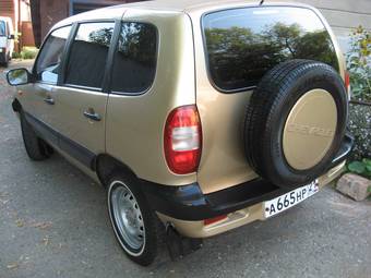 2004 Chevrolet Niva Wallpapers