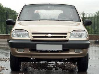 2004 Chevrolet Niva Images