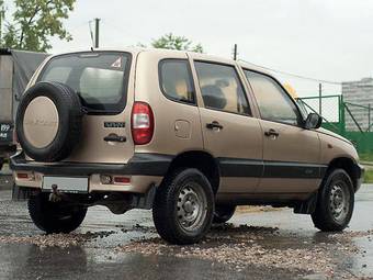 2004 Chevrolet Niva Pictures