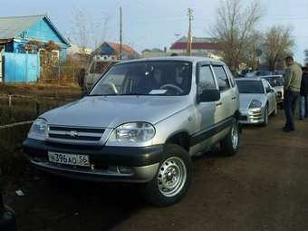 2005 Chevrolet Niva Images