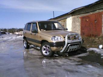 2005 Chevrolet Niva Photos