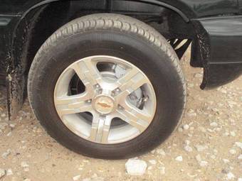 2005 Chevrolet Niva Pictures