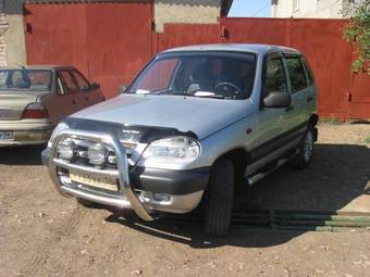 2005 Chevrolet Niva Photos