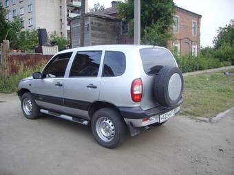 2005 Chevrolet Niva Photos