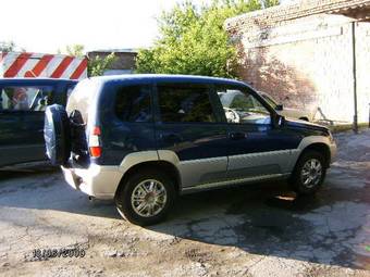 2006 Chevrolet Niva Pictures