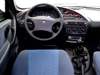 2009 Chevrolet Niva Pictures