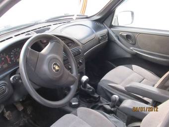 2010 Chevrolet Niva Images