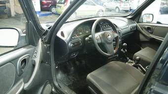 2010 Chevrolet Niva Photos