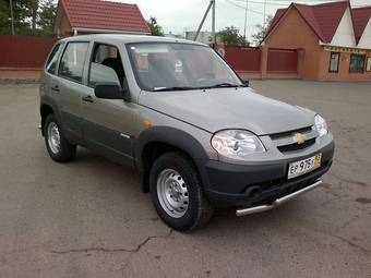 2010 Chevrolet Niva Photos