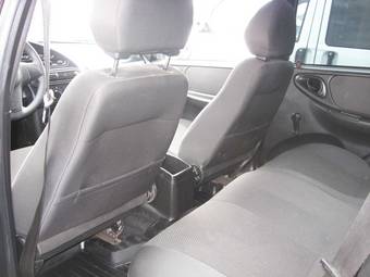 2010 Chevrolet Niva Photos