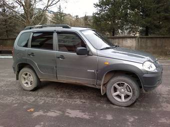 2011 Chevrolet Niva Photos