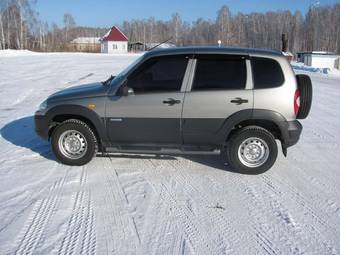 2011 Chevrolet Niva Photos