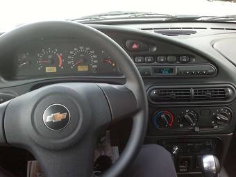 2011 Chevrolet Niva Pics