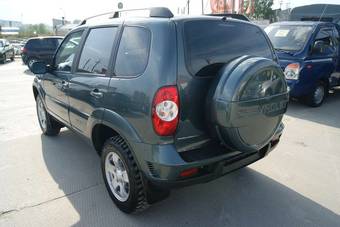 2011 Chevrolet Niva Images