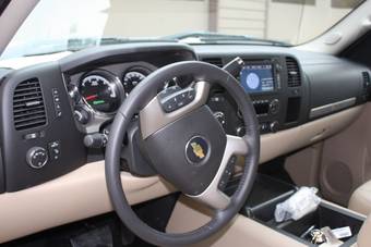 2011 Chevrolet Silverado Pictures