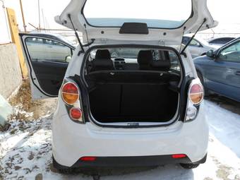 2011 Chevrolet Spark Photos