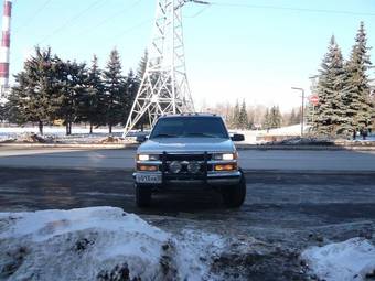 1997 Chevrolet Suburban Pictures