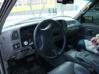 1997 Chevrolet Suburban Pictures