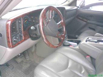 2003 Chevrolet Tahoe Pictures