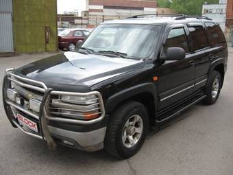 2003 Chevrolet Tahoe Photos