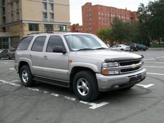 2003 Chevrolet Tahoe Pictures