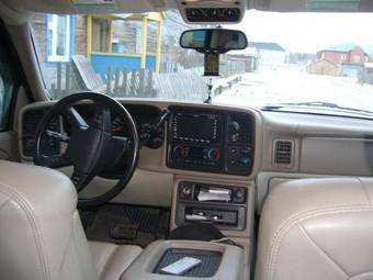 2005 Chevrolet Tahoe Pictures