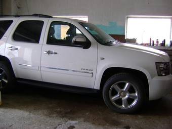 2011 Chevrolet Tahoe Pictures