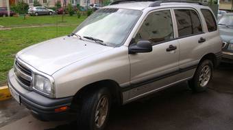 2003 Chevrolet Tracker Pictures