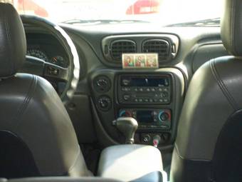 2003 Chevrolet Trailblazer Photos