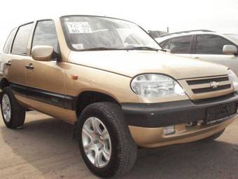 2004 Chevrolet Viva Photos