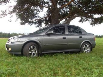 2005 Chevrolet Viva Photos