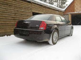 2004 Chrysler 300C Pictures