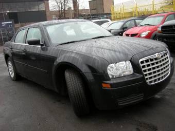 2004 Chrysler 300C Pictures