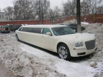 2005 Chrysler 300C Pictures