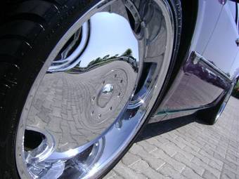 2005 Chrysler 300C Photos