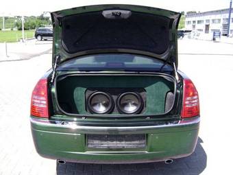 2005 Chrysler 300C Pictures