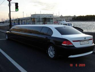 2005 Chrysler 300C Photos