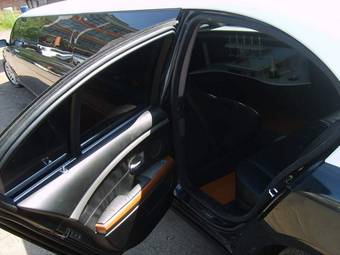 2005 Chrysler 300C Photos