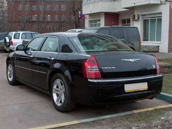 2006 Chrysler 300C Photos