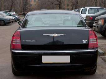 2006 Chrysler 300C Photos