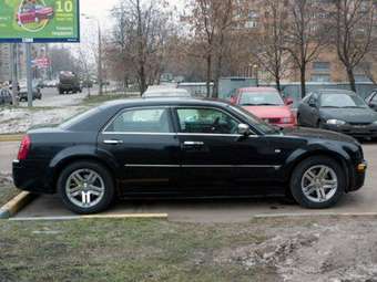 2006 Chrysler 300C Photos