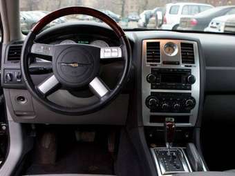 2006 Chrysler 300C Wallpapers