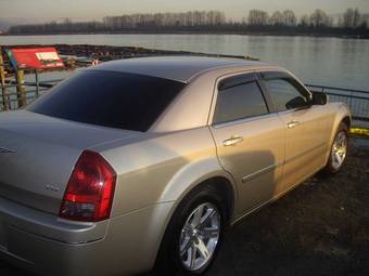 2006 Chrysler 300C Photos
